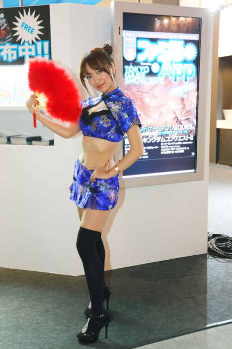 Девушки с выставки Game Show 2012 в Токио (51 фото)