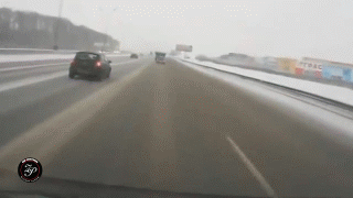 Прикольныеи забавные анимированные гифки.