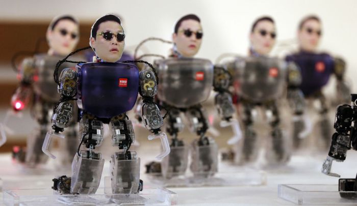 Проектирование роботов будущего для бытовых задач (32 фото)
