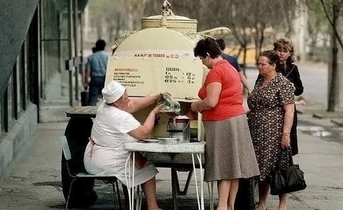 Любимые и неповторимые напитки СССР (35 фото)