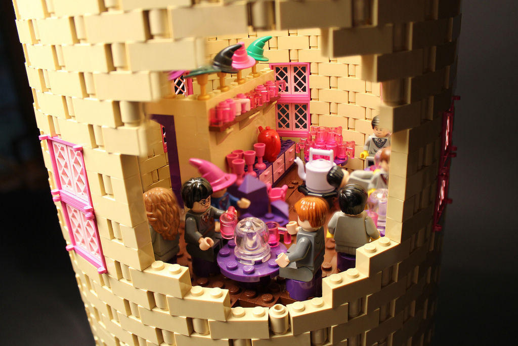 Школа Хогвартса из LEGO