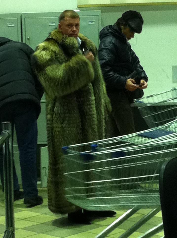 Нелепо одетые модники и модницы ;).