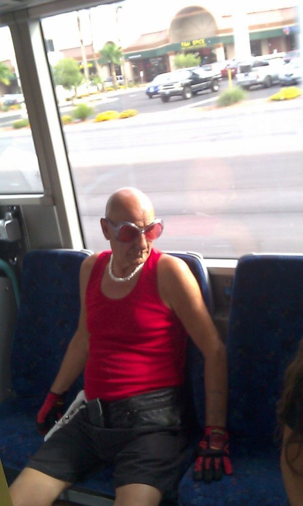 Нелепо одетые модники и модницы ;).