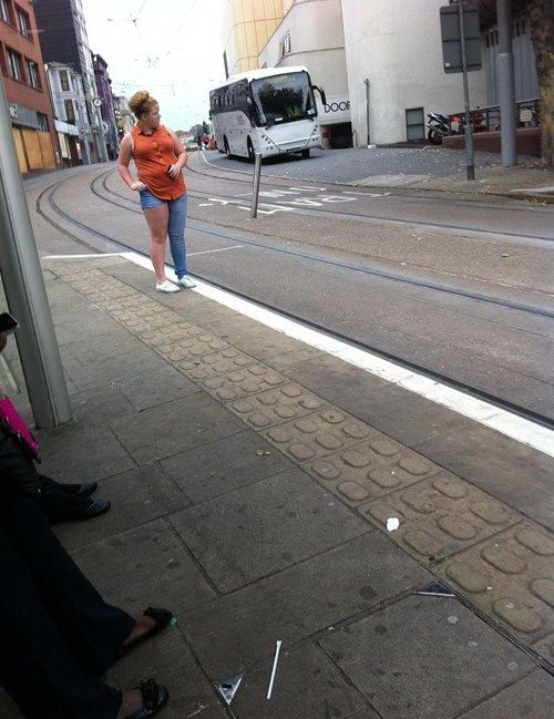 Нелепо одетые модники и модницы ;).