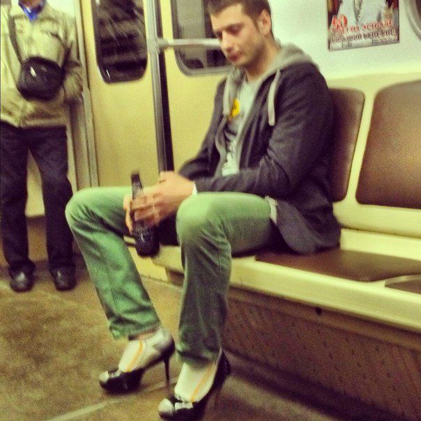 Нелепо одетые модники и модницы ;).