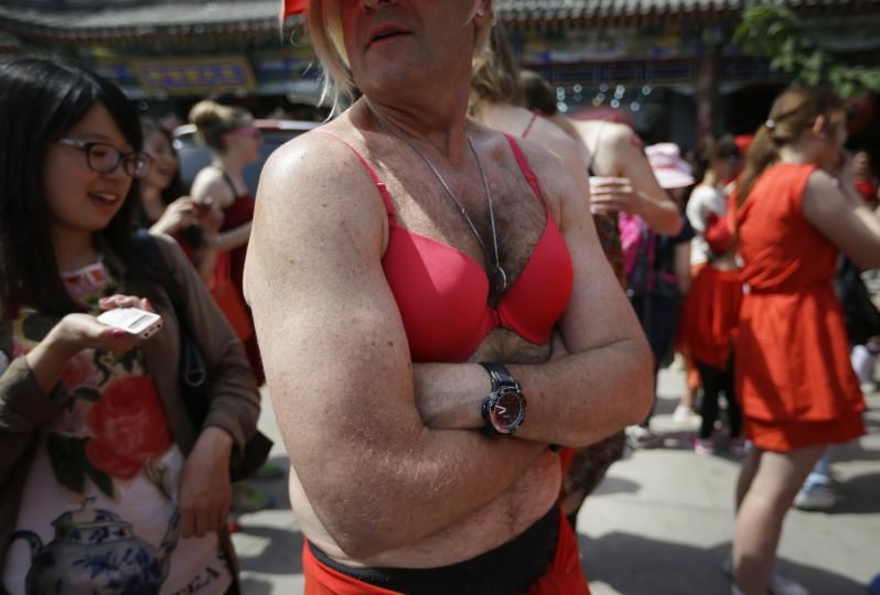 Нелепо одетые модники и модницы ;).