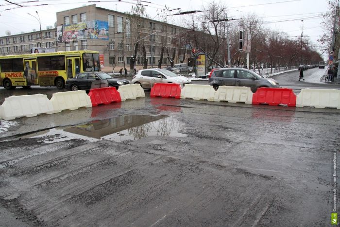 Дорожные службы появляются только с наступлением холодов (94 фото)