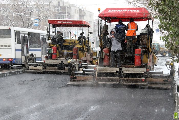 Дорожные службы появляются только с наступлением холодов (94 фото)