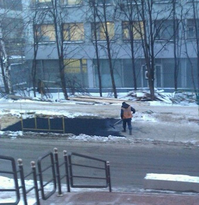 Дорожные службы появляются только с наступлением холодов (94 фото)