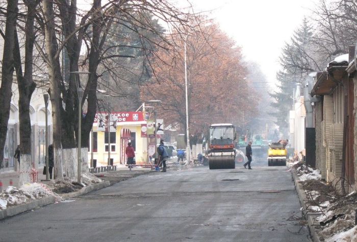 Дорожные службы появляются только с наступлением холодов (94 фото)