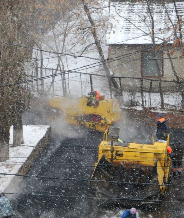 Дорожные службы появляются только с наступлением холодов (94 фото)