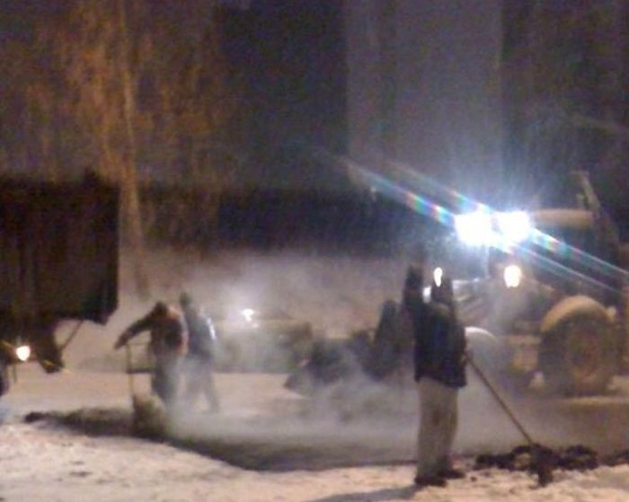 Дорожные службы появляются только с наступлением холодов (94 фото)