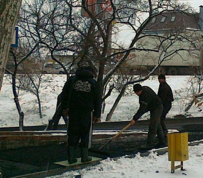 Дорожные службы появляются только с наступлением холодов (94 фото)