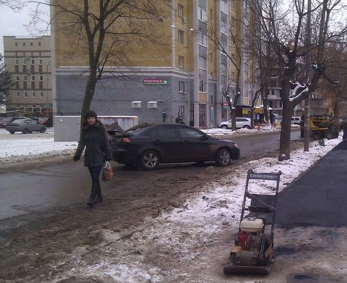 Дорожные службы появляются только с наступлением холодов (94 фото)
