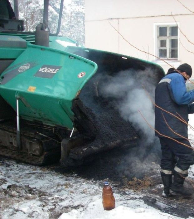 Дорожные службы появляются только с наступлением холодов (94 фото)