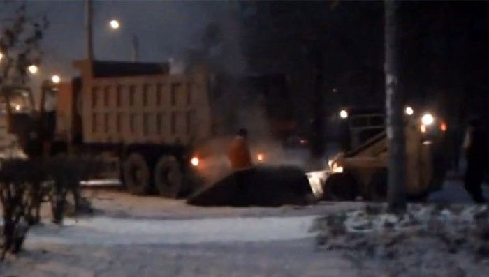 Дорожные службы появляются только с наступлением холодов (94 фото)