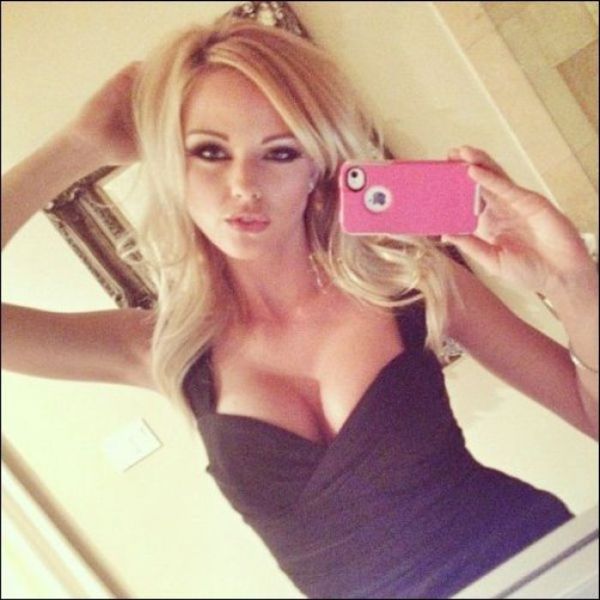 Девушки любят фотографировать себя (46 фото)