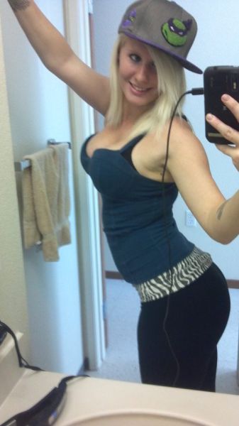 Девушки, которым сложно смотреть в глаза при разговоре (60 фото)