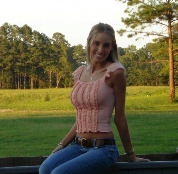 Девушки, которым сложно смотреть в глаза при разговоре (60 фото)